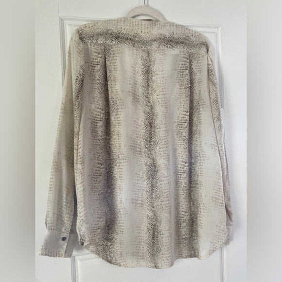 Blouse - Picture 2 of 4